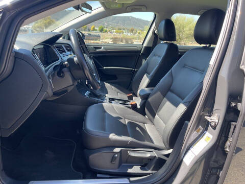 2019 Volkswagen e-Golf SEL Premium