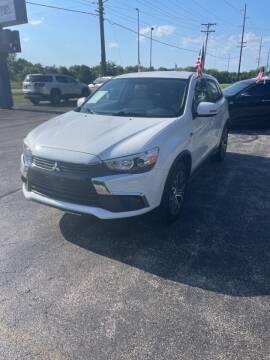 2017 Mitsubishi Outlander Sport for sale at SpringField Select Autos in Springfield IL