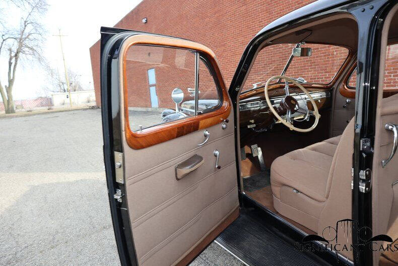 1939 Cadillac Series 75