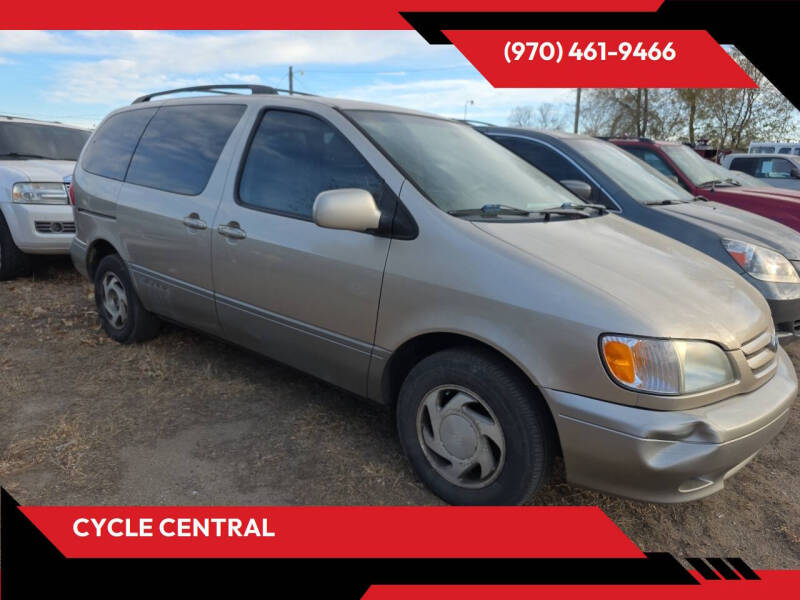2002 Toyota Sienna LE