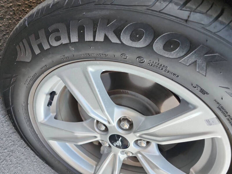 2022 Ford Mustang EcoBoost