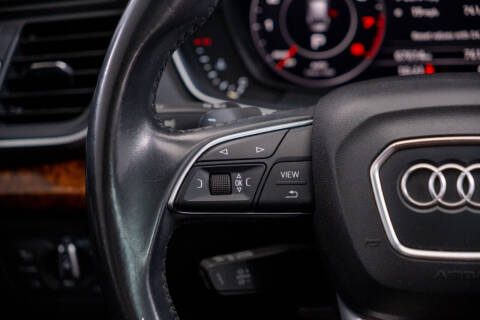 2018 Audi Q5 2.0T quattro Premium Plus