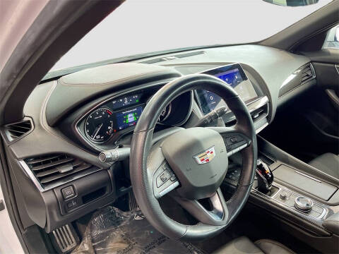 2024 Cadillac CT5 Sport