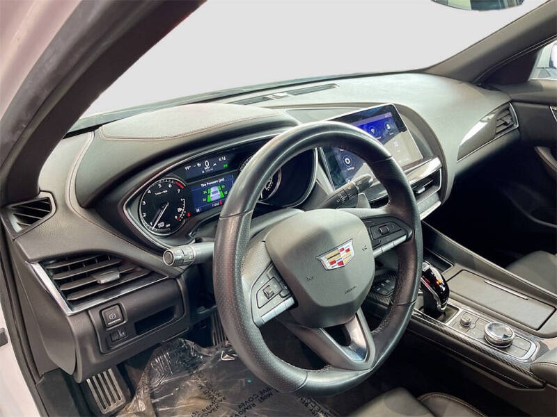 2024 Cadillac CT5 Sport