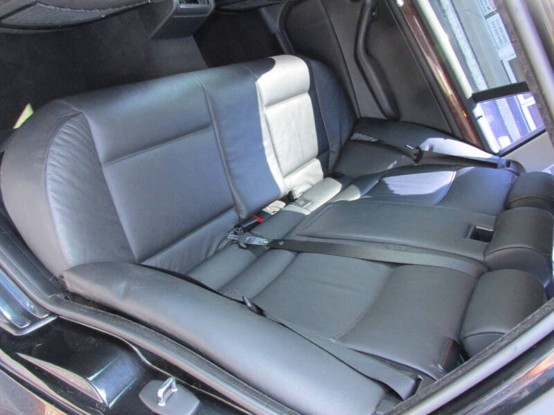 2004 BMW 3 Series 325xi