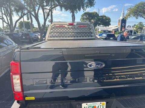 2022 Ford F-450 Super Duty XLT