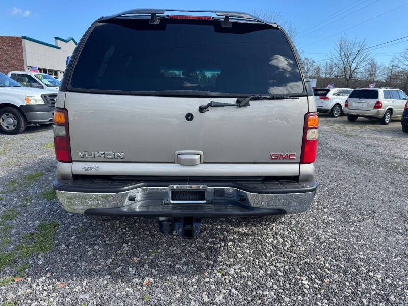 2003 GMC Yukon SLT