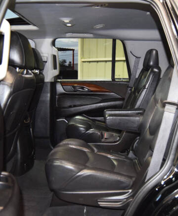 2020 Cadillac Escalade Luxury