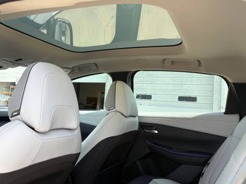 2026 Nissan LEAF Platinum+