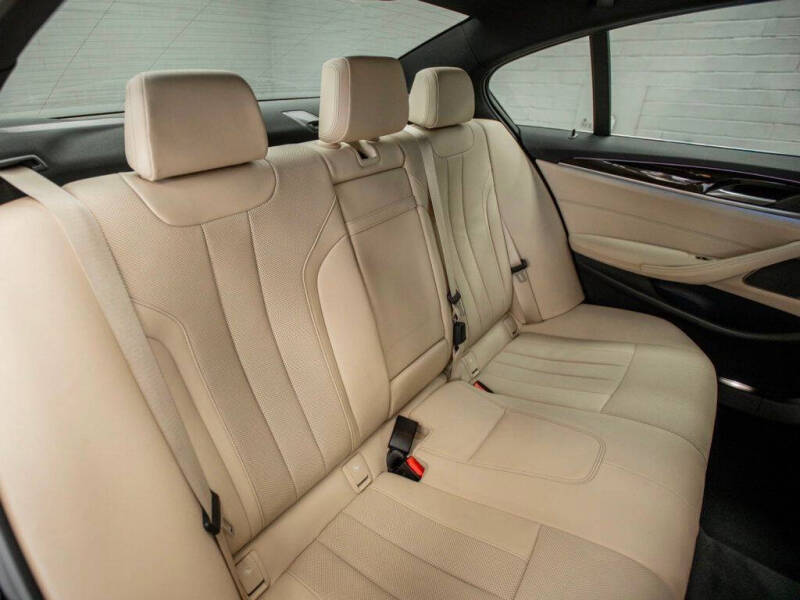 2023 BMW 5 Series 530e