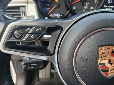 2018 Porsche Macan GTS