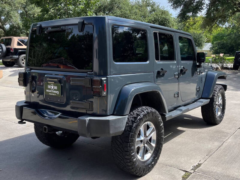 2017 Jeep Wrangler Unlimited Smoky Mountain