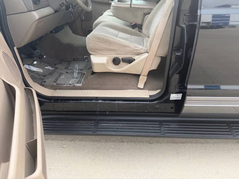 2003 Ford Excursion XLT