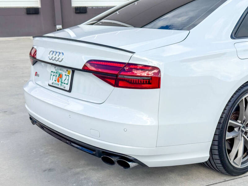 2017 Audi S8 plus 4.0T quattro