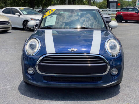 2016 MINI Hardtop 4 Door Cooper