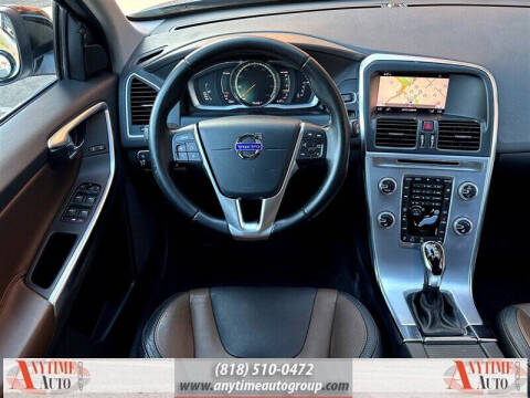 2017 Volvo XC60 T5 Dynamic