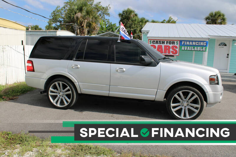 2011 Ford Expedition for sale at D&S Automotive Group, LLC in Melbourne FL