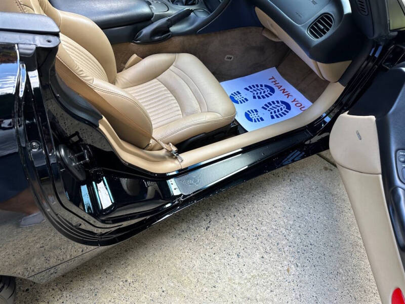 2004 Chevrolet Corvette