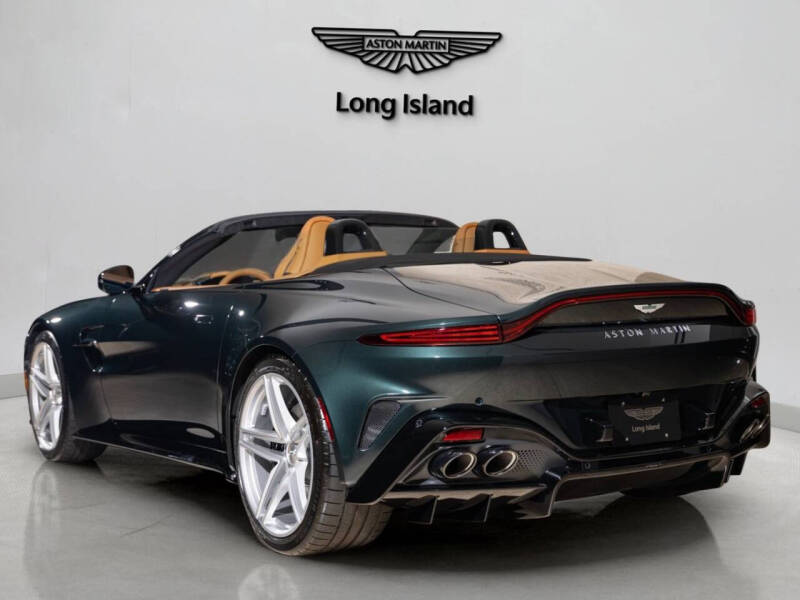 2026 Aston Martin Vantage Roadster