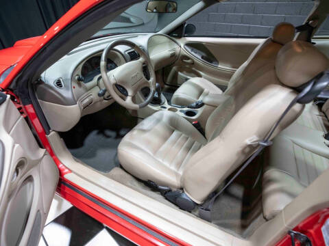 2003 Ford Mustang GT Deluxe