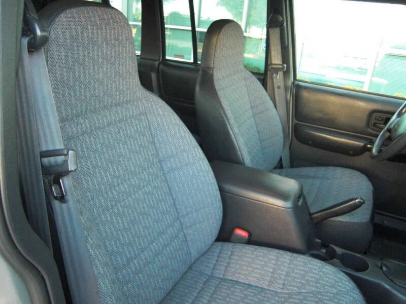 2000 Jeep Cherokee Sport