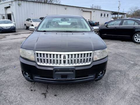 2007 Lincoln MKZ for sale at Lakeshore Auto Wholesalers in Amherst OH