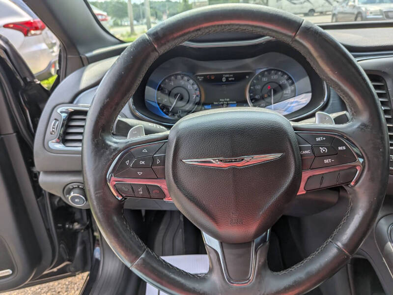 2016 Chrysler 200