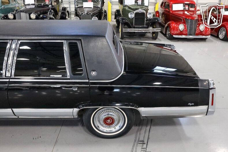 1992 Cadillac Brougham