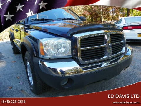 2005 Dodge Dakota for sale at Ed Davis LTD in Poughquag NY