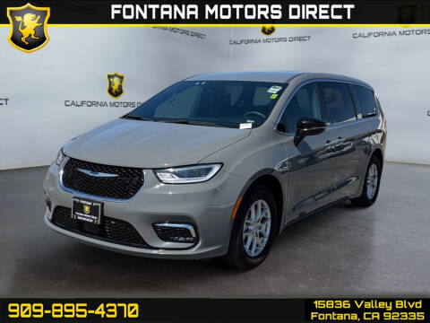 2025 Chrysler Pacifica Select