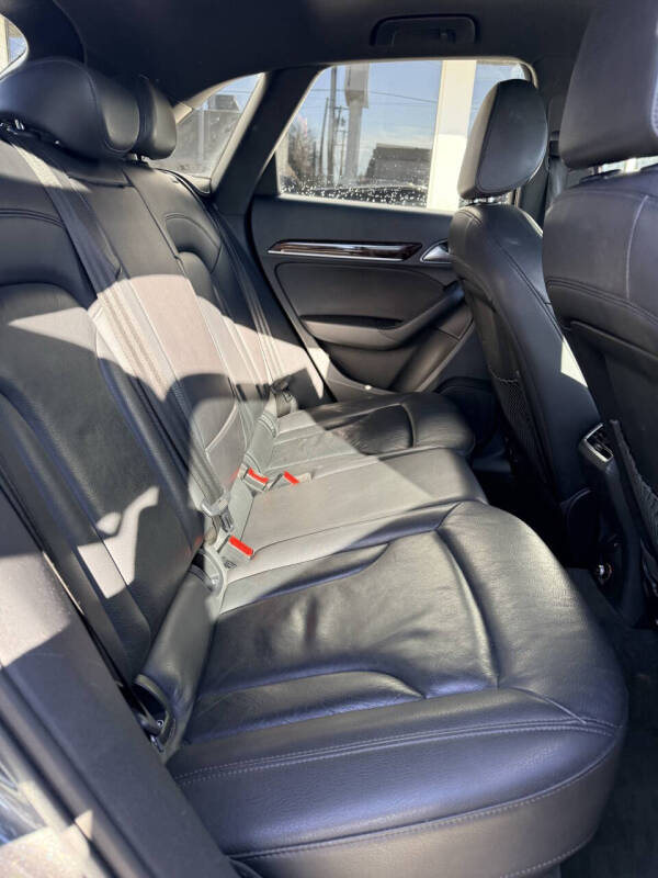 2018 Audi Q3 2.0T quattro Premium Plus