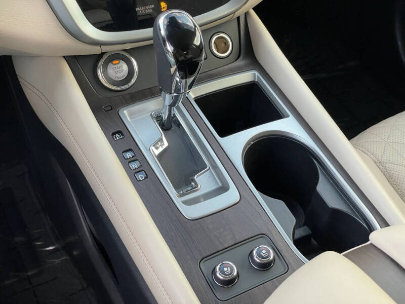 2022 Nissan Murano Platinum