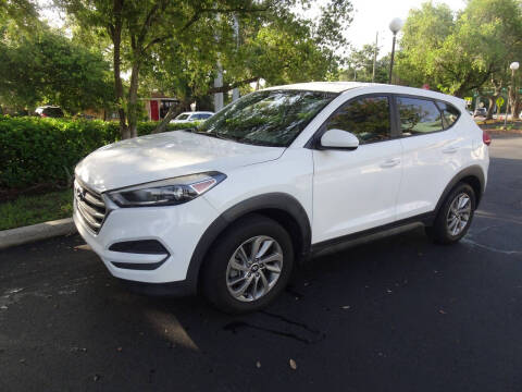 2018 Hyundai Tucson for sale at DONNY MILLS AUTO SALES in Largo FL