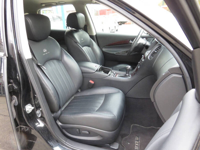 2011 Infiniti EX35 Journey