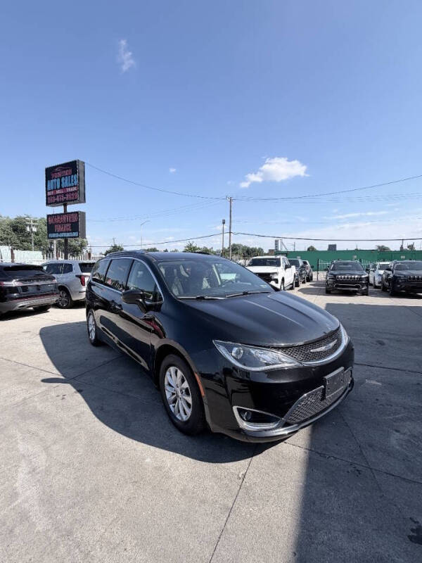 2019 Chrysler Pacifica Touring L