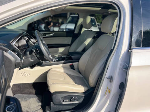 2018 Ford Edge Titanium