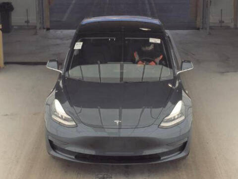 2020 Tesla Model 3 Standard Range Plus