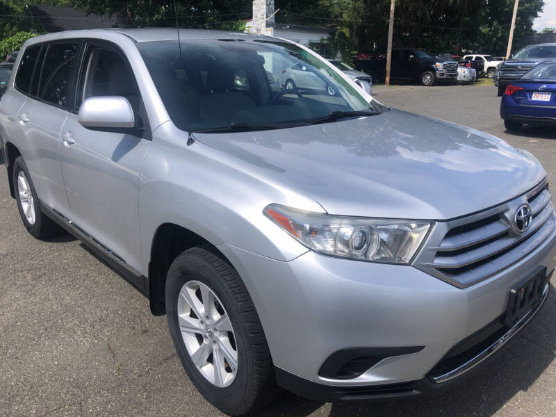 2012 Toyota Highlander for sale at Chris Auto Sales in Springfield MA