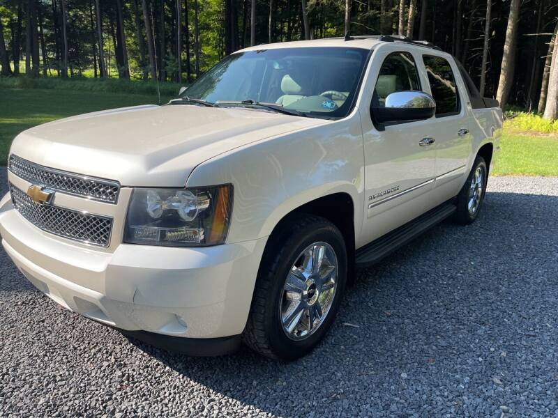 2010 Chevrolet Avalanche for sale at JM Auto Sales in Shenandoah PA