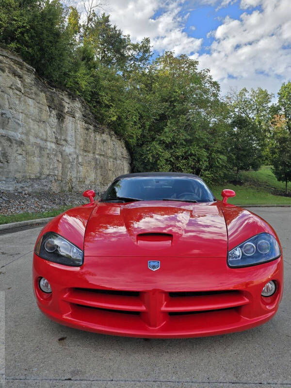 2003 Dodge Viper SRT-10