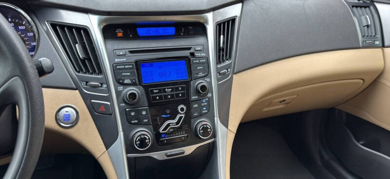 2012 Hyundai Sonata Hybrid