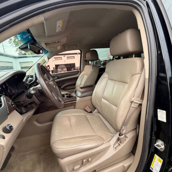2015 Chevrolet Suburban LT