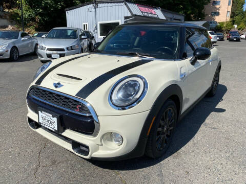 2014 MINI Hardtop for sale at Trucks Plus in Seattle WA
