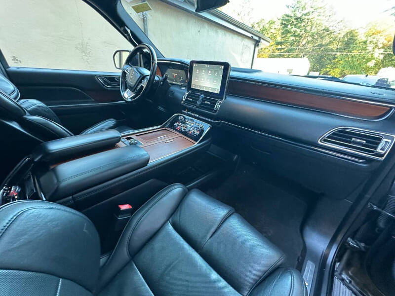 2018 Lincoln Navigator L Select