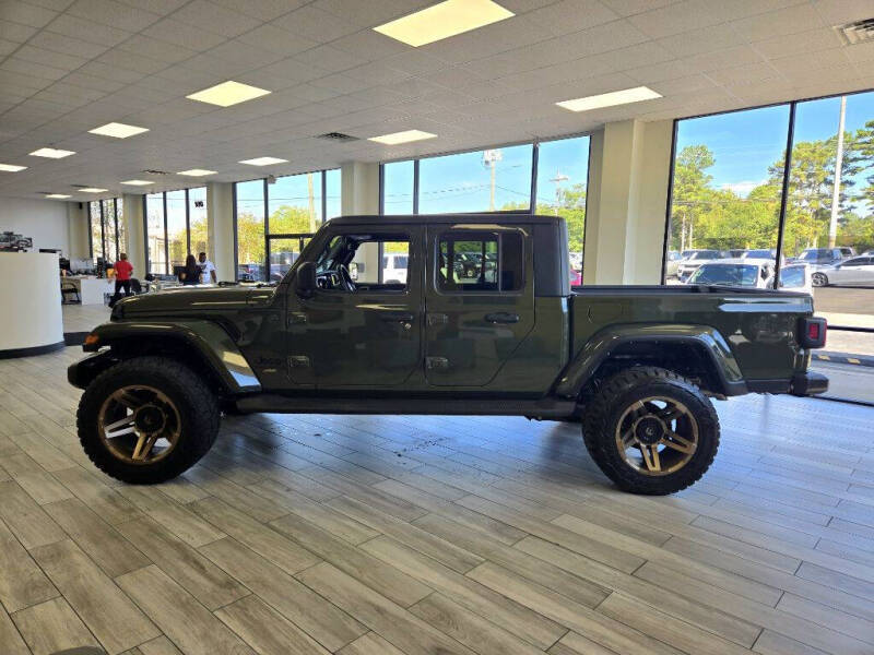 2022 Jeep Gladiator Sport