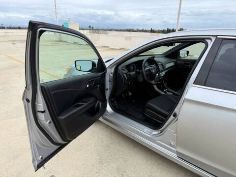 2017 Honda Accord Sport