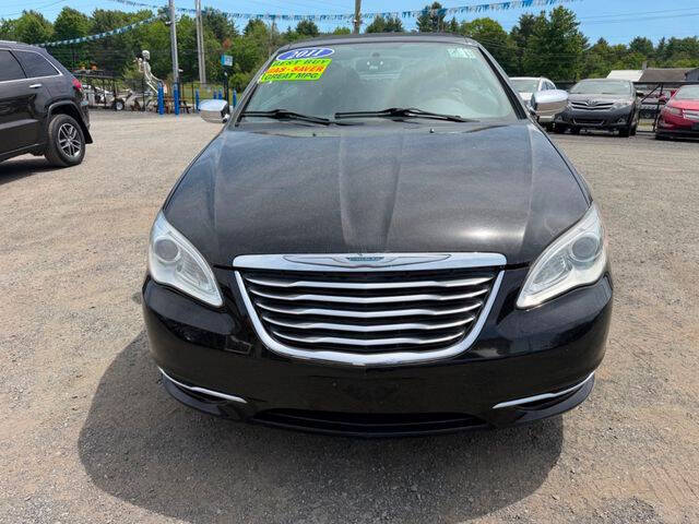 2011 Chrysler 200 Limited