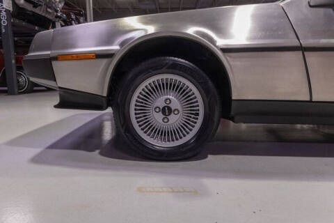 1981 DeLorean DMC-12
