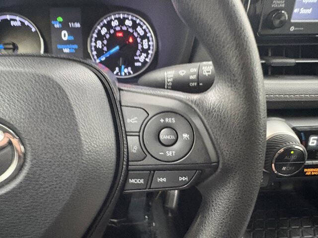 2021 Toyota RAV4 Hybrid LE