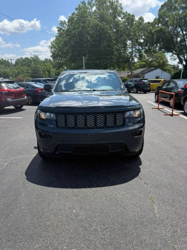 2017 Jeep Grand Cherokee Laredo
